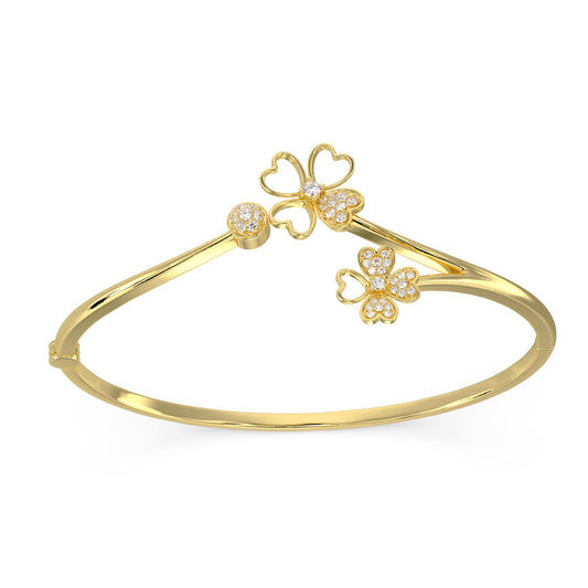 Whispers of Clover Bracelet