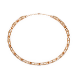 573